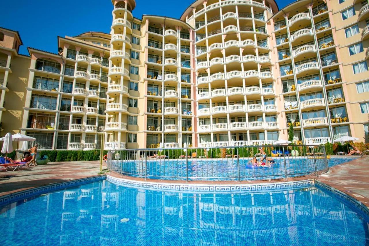 Andalucia Beach - Sea Viev Apartments Elenite Εξωτερικό φωτογραφία